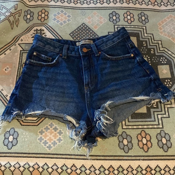 Denim Co. Pants - Denim Co. high rise denim short shorts